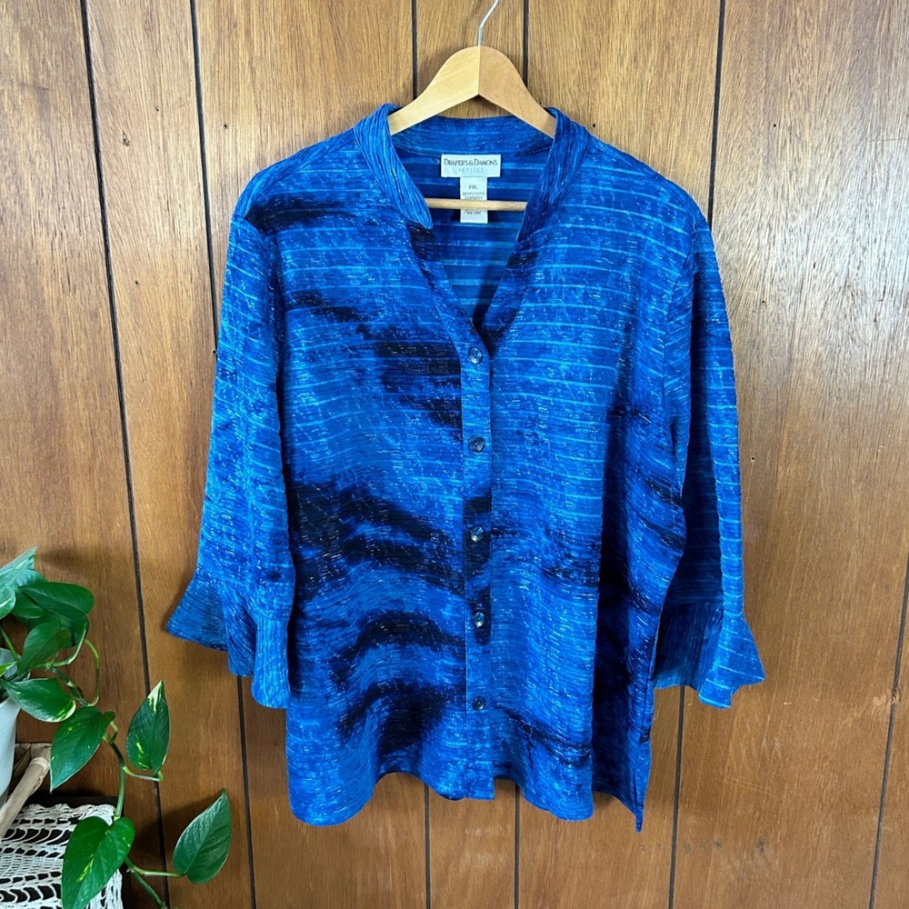 Drapers & Damons Petites Blue Black Crinkle Tie Dye Button Front Top PXL‎ D34513